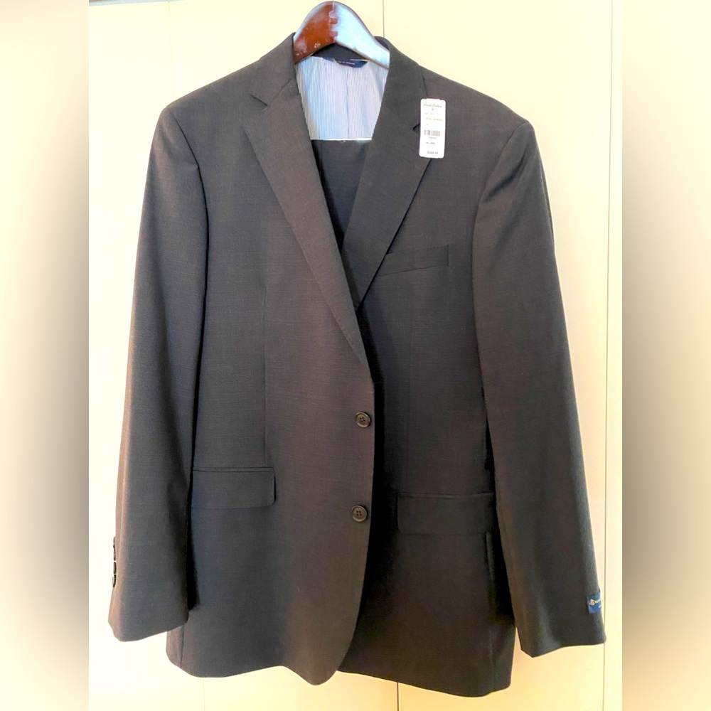 Brooks Brothers Explorer Suit Madison Fit 44Long  38 waist/34 length grey NWT